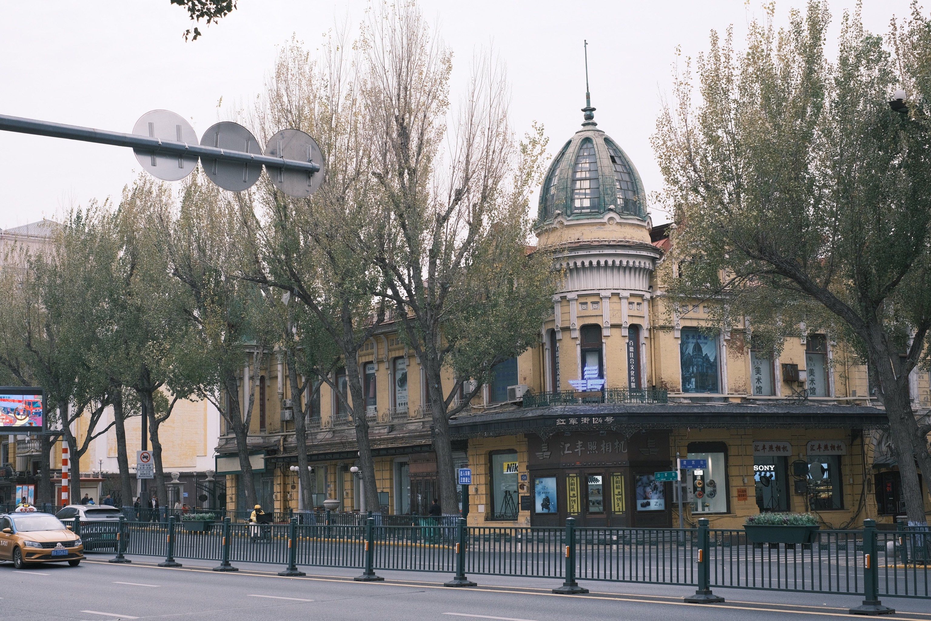 北京线路，探寻城市繁华与历史印记