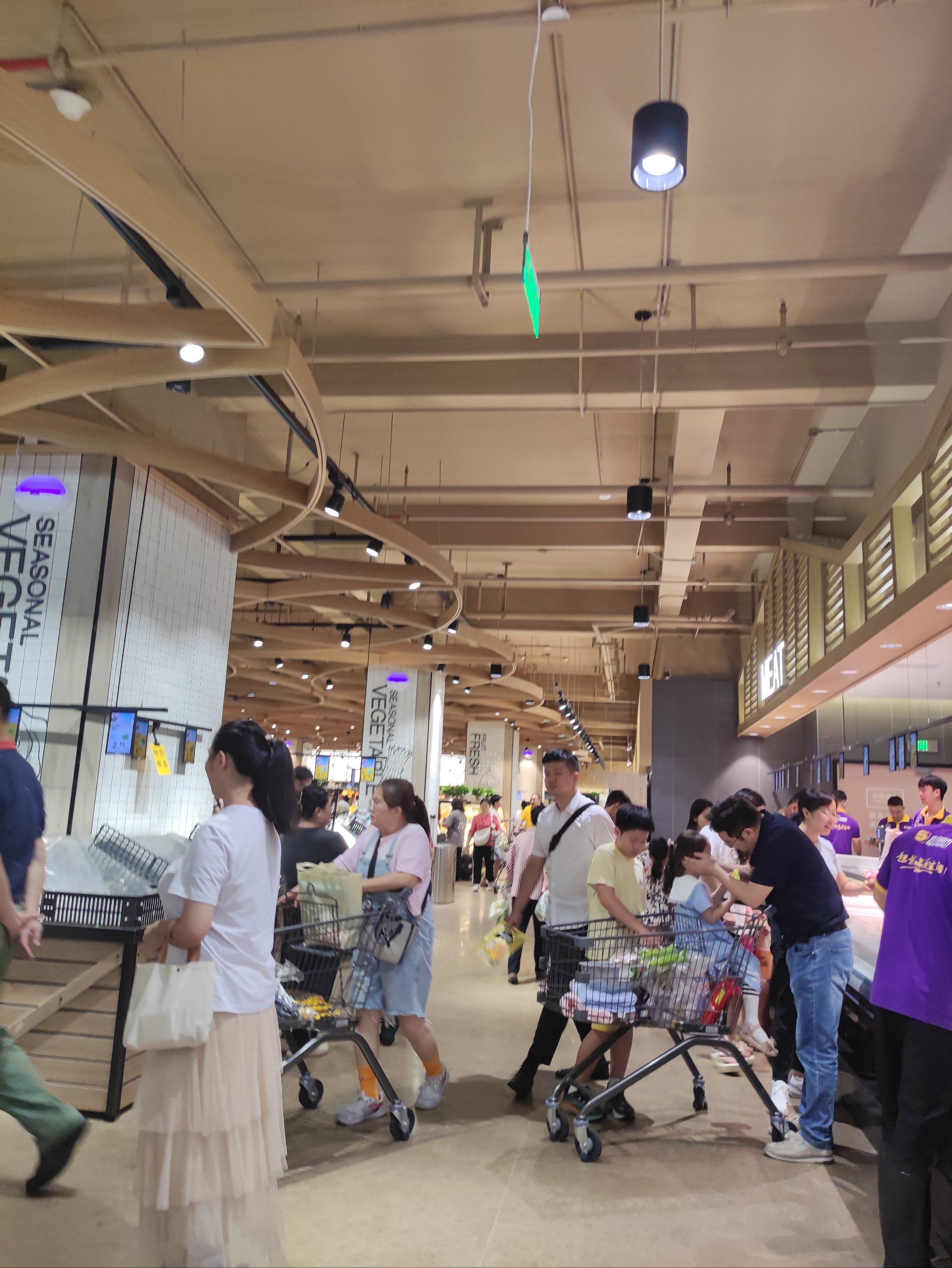 拥挤打一字拥挤