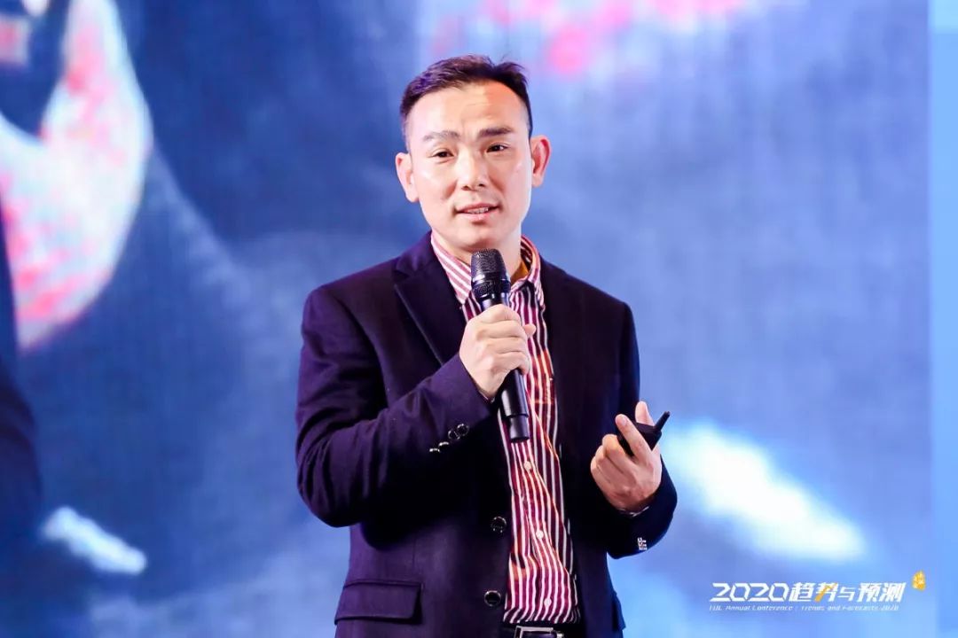 四肖三期必开，把握机遇，迎接挑战-第2张图片
