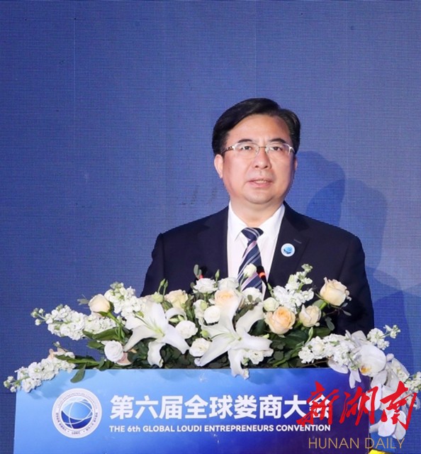 全讯五湖四诲资讯全讯网五湖四海，汇聚信息与智慧-第2张图片