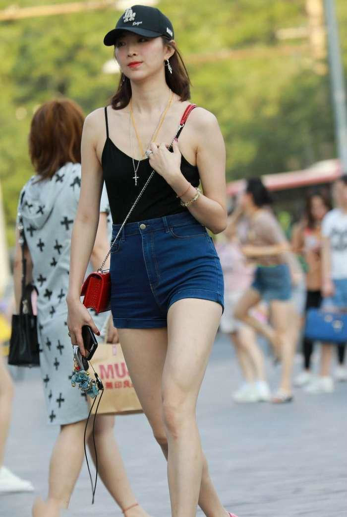 都市之美女如云全文免费阅读都市之美女如云全文免费阅读-第1张图片