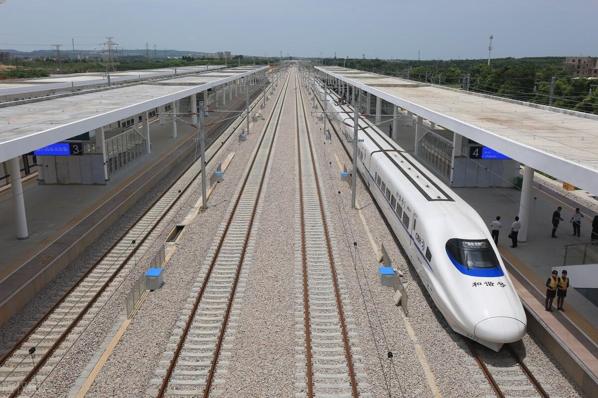 动车d2866途经站动车D2809，穿梭时空的旅行者-第1张图片