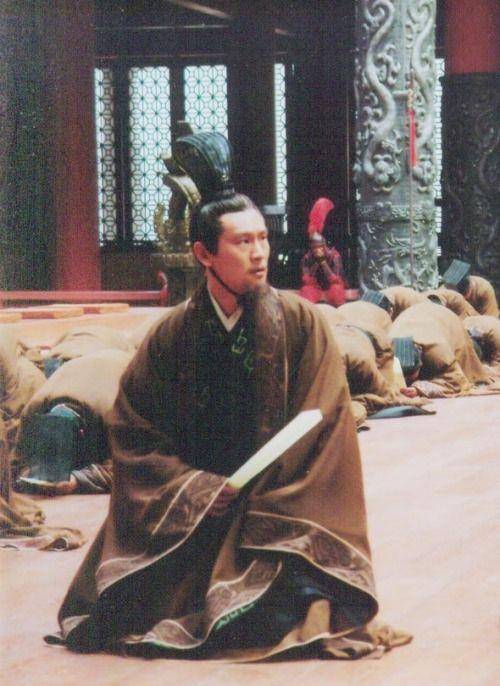 六合皇，古代皇权的巅峰荣耀-第2张图片