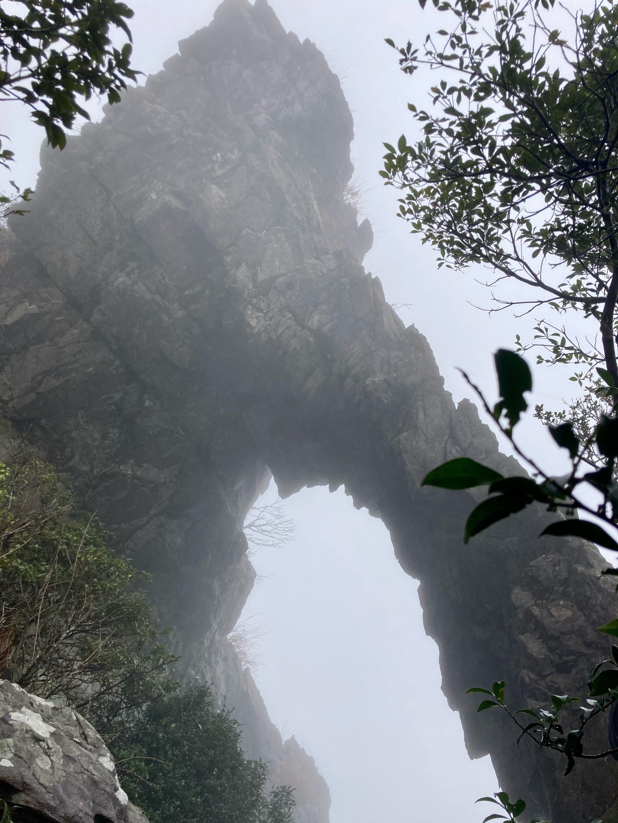 河源黄龙岩河源黄龙岩之美-第1张图片