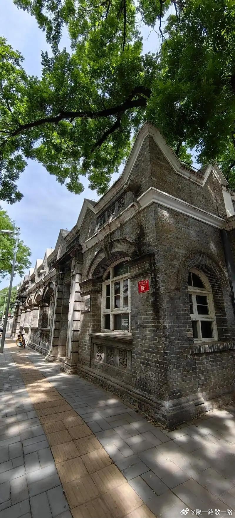 四海图源，探寻文化瑰宝